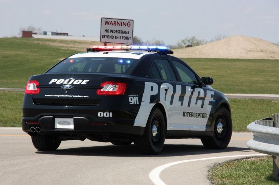  Ford Police Interceptor 2012 года  (фото 6 из 44)